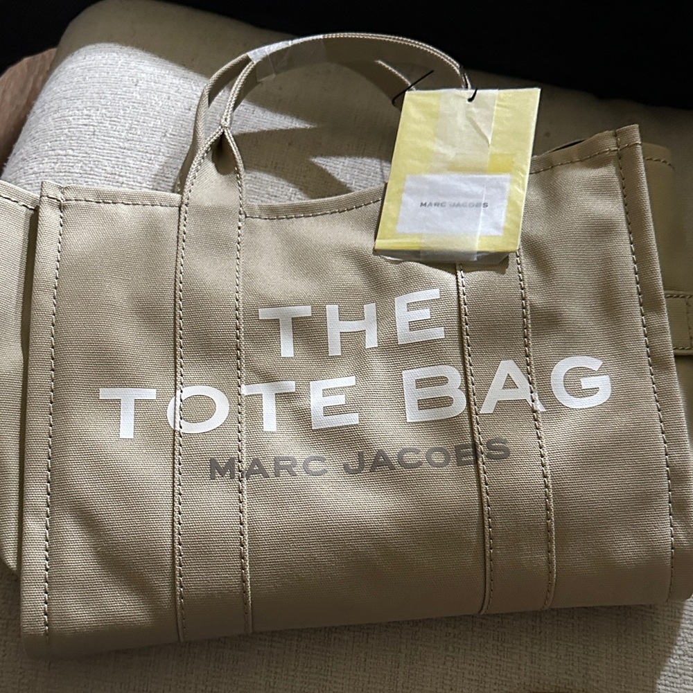 Marc Jacobs Beige Tote Bag